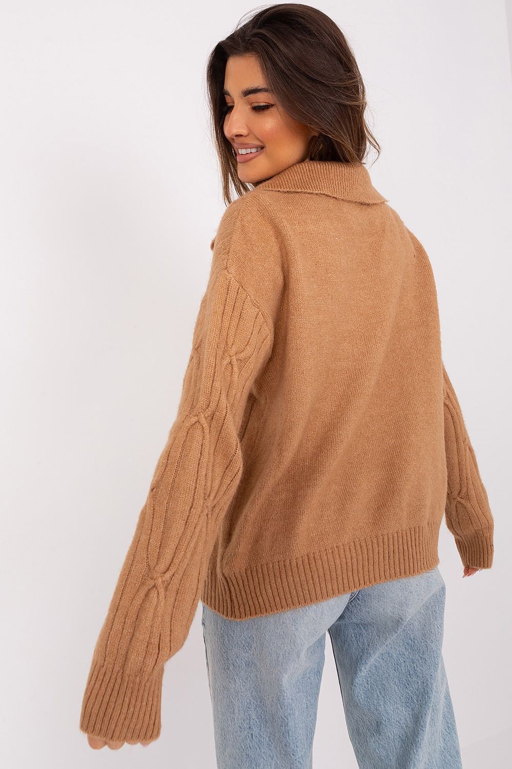  Jumper model 187737 AT 
