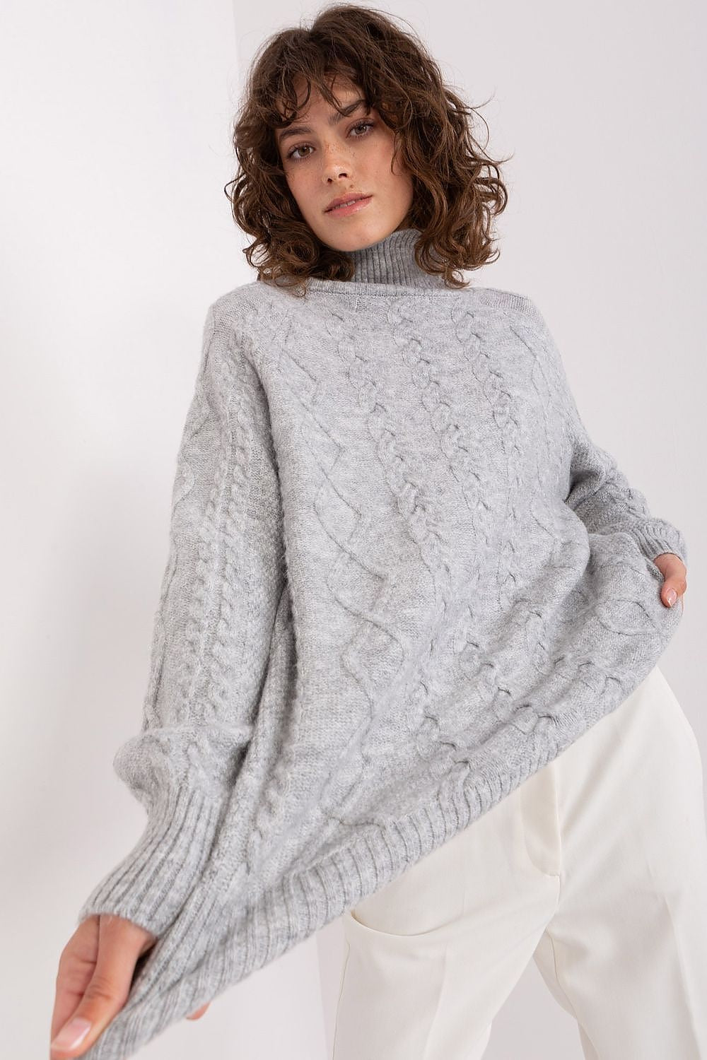  Turtleneck model 189229 AT 
